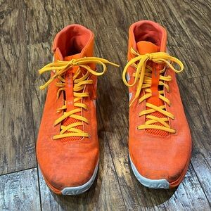 Under Armour Fireshot Basketball Shoes in Blaze Orange